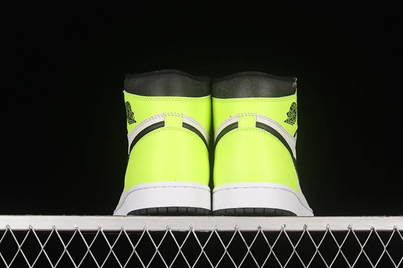 All categories Air Jordan Jordan series basketball shoes Air Jordan 1 High pure original version Air Jordan 1 High OG "Volt" AJ1 Joe 1 new fluorescent green 555088-702